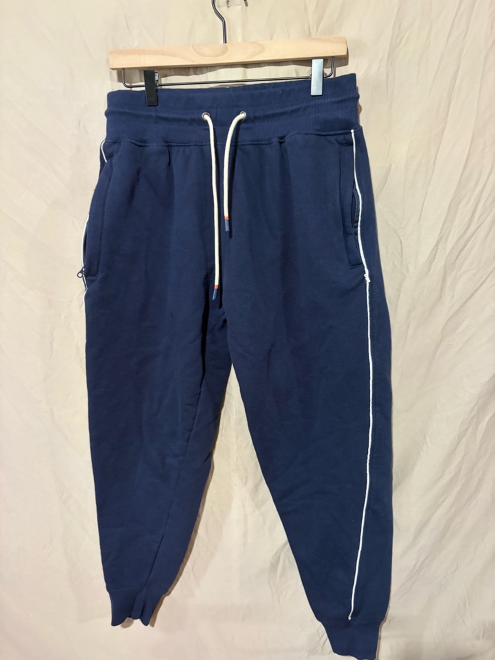 Cotopaxi joggers